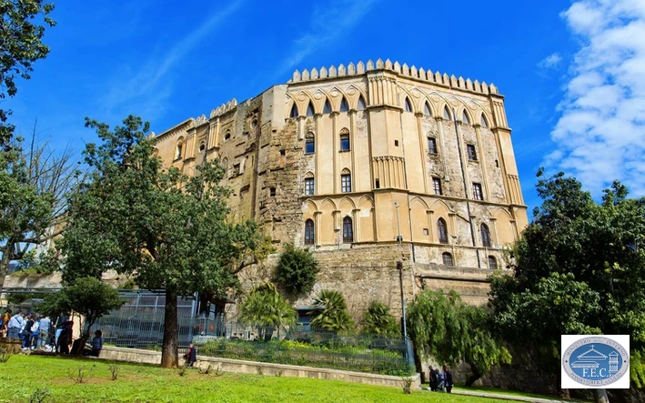 Der normannische Teil des Palazzo Reale