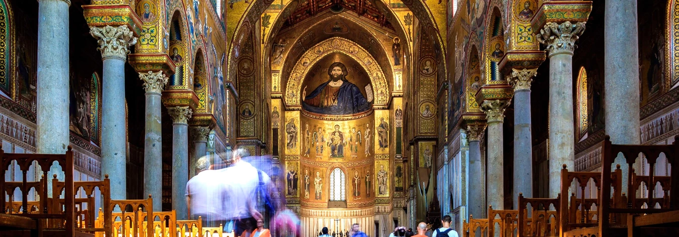 Hauptapsis vom Dom von Monreale mit Christus Pantokrator