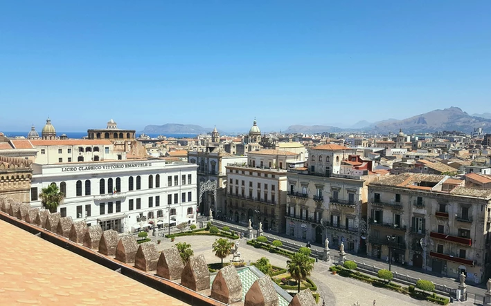 Blick auf Palermo vom Dach der Kathedrale