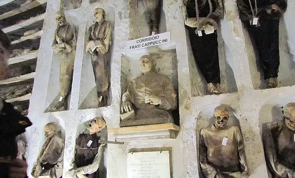 Mumien in der Kapuzinergruft von Palermo