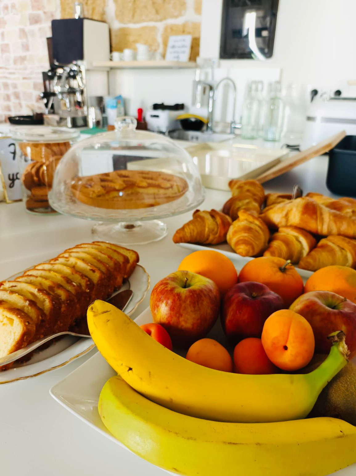 Blick auf das Frühstücksbuffet im BnB Dolcevita