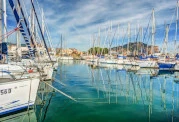 Boote im Yachthafen La Cala