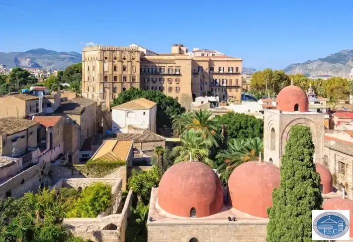 Blick auf den Palazzo Reale