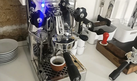 Bild eines frisch gebrühten Kaffee
